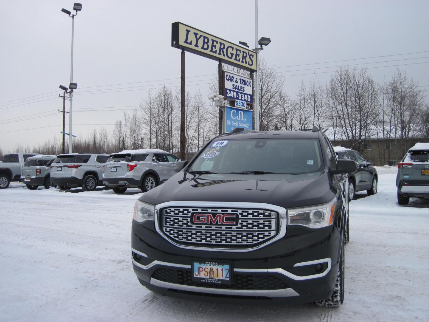 2019 black /black GMC Acadia Denali AWD (1GKKNXLS8KZ) with an 3.6L V6 DOHC 24V engine, 6A transmission, located at 9530 Old Seward Highway, Anchorage, AK, 99515, (907) 349-3343, 61.134140, -149.865570 - Loaded GMC Acadia Denali AWD come take a test drive. - Photo#1